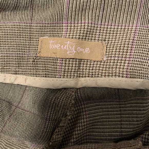 Plaid Shorts - Picture 3 of 4